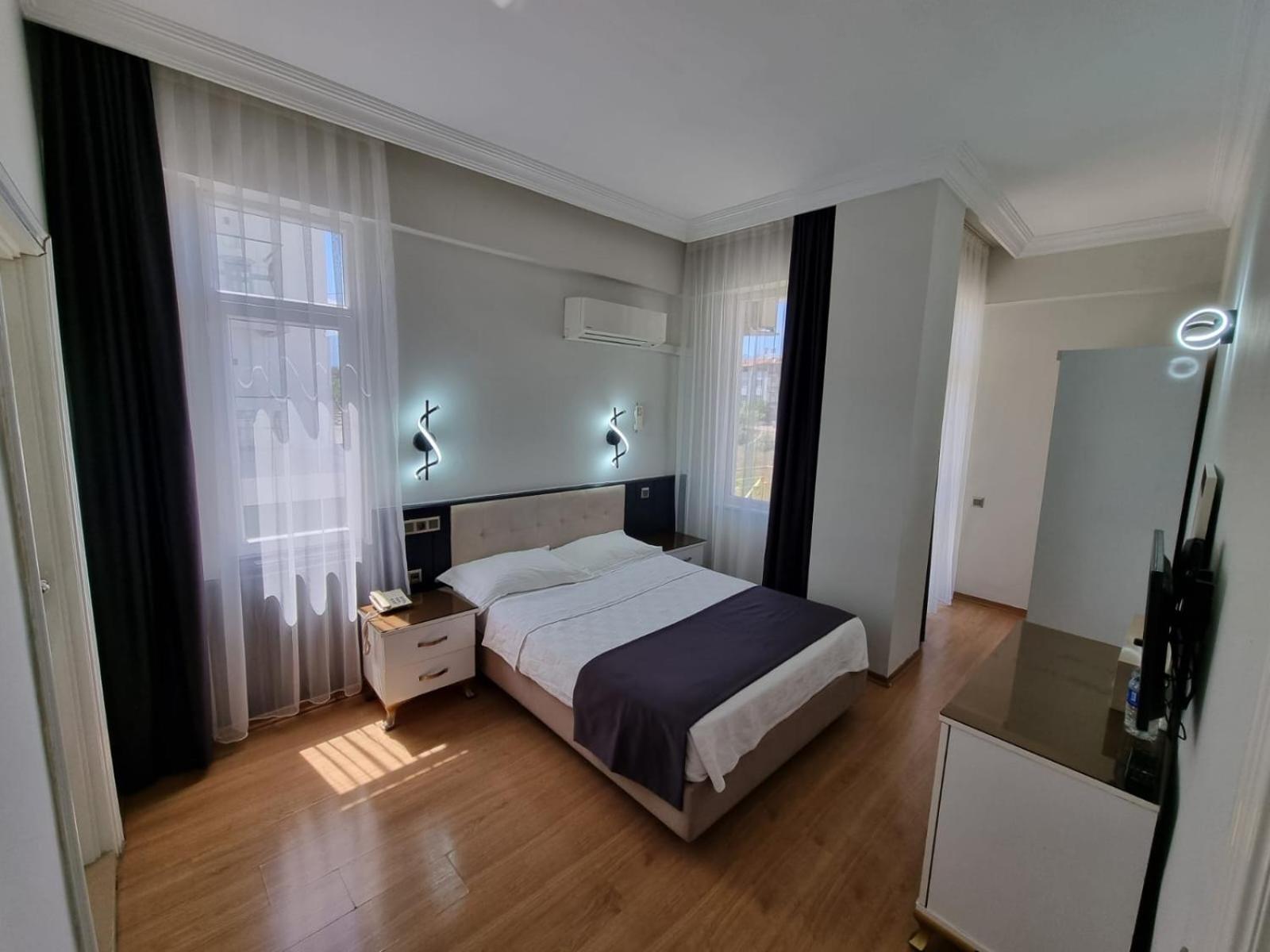 Perlo Hotel City Анталія Екстер'єр фото